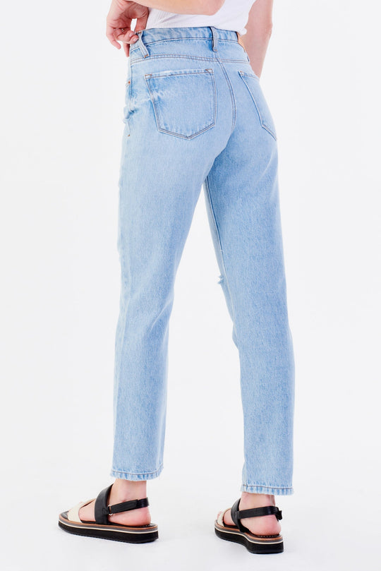 image of a female model wearing a MAISIE SUPER HIGH RISE CROPPED MOM JEANS SAN FERNANDO JEANS