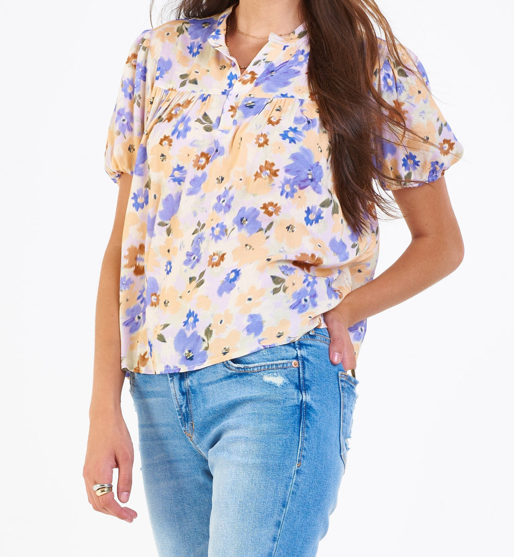 image of a female model wearing a MELANIE SHIRRED SHIRT LAVENDER MEDLEY DEAR JOHN DENIM 