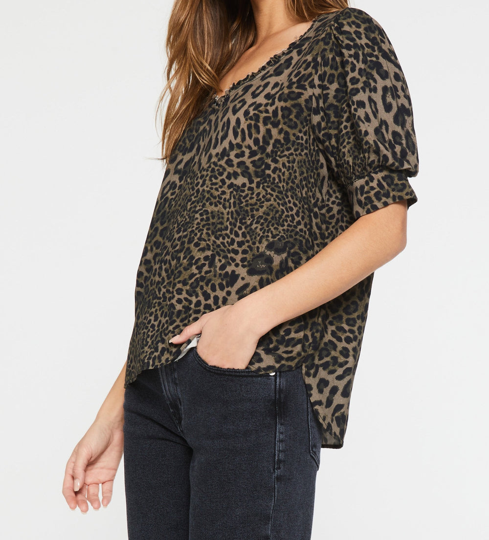 image of a female model wearing a VICTORIA BELL SHORT SLEEVE TOP LEOPARD CUB DEAR JOHN DENIM 