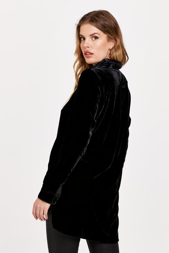 image of a female model wearing a HAZEL BUTTON FRONT TUNIC SHIRT BLACK VELVET DEAR JOHN DENIM 