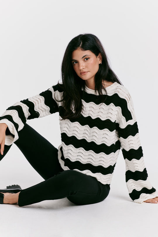 daisy-drop-shoulder-sweater-black-waves-stripe