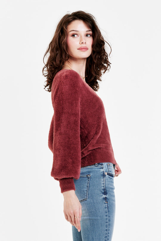 image of a female model wearing a VALLI PLUSH SWEATER WITHERED ROSE DEAR JOHN DENIM 