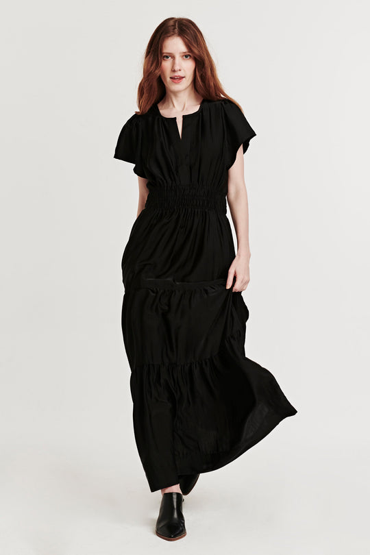 image of a female model wearing a REESE FRONT PLACKET DRESS BLACK DEAR JOHN DENIM 
