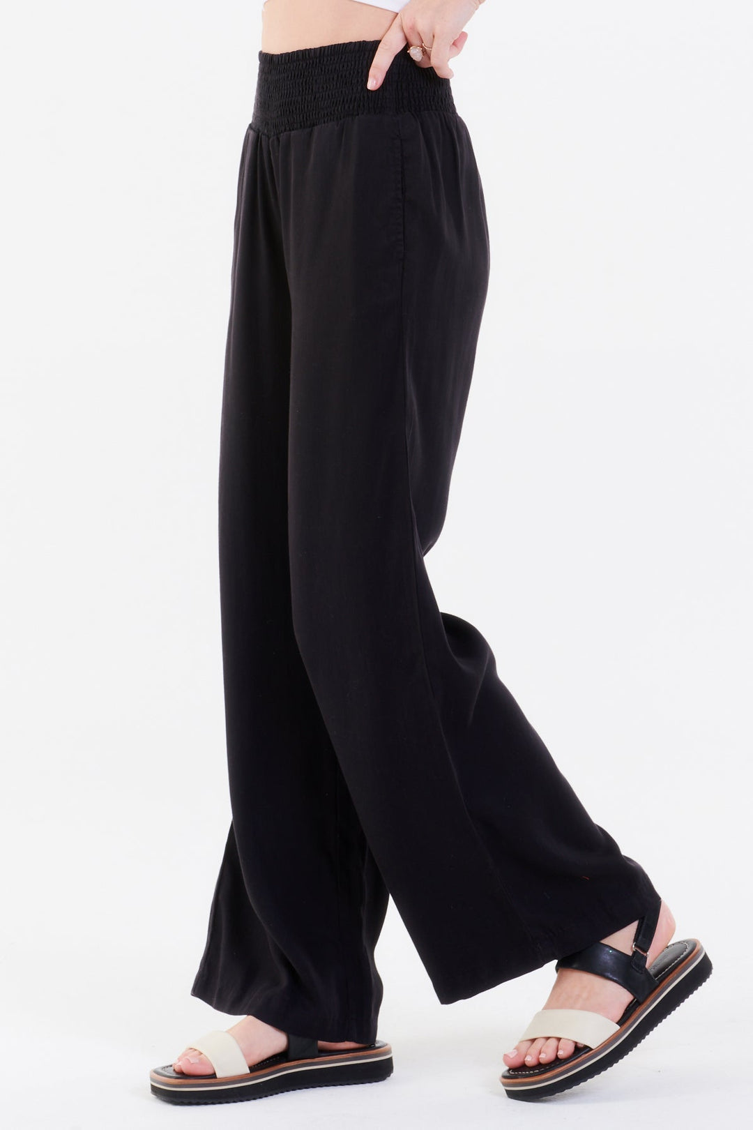 image of a female model wearing a LIZZIE LOUNGE PANTS BLACK DEAR JOHN DENIM 